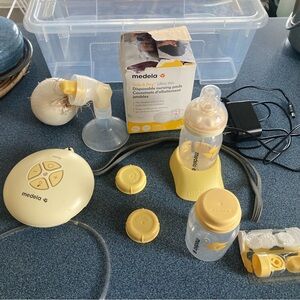 Medela Yellow and Clear Breast Pump Kit